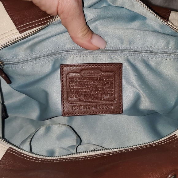 Coach Handbag and Wallet Ashley Signature Large - Picture 6 of 8